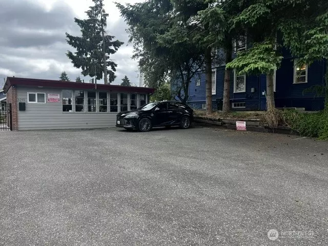 3219 6th AVE, Tacoma, WA 98406