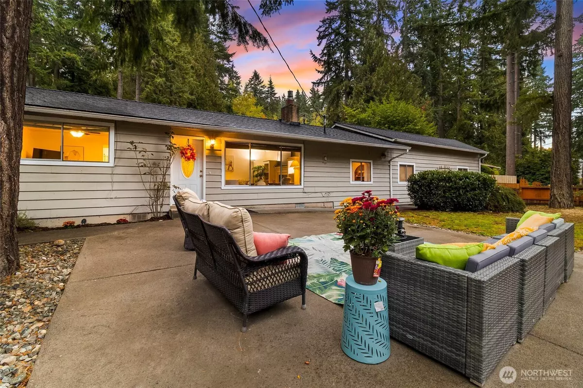 Lynnwood, WA 98037,18619 Butternut RD