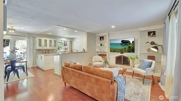 Issaquah, WA 98027,19134 SE May Valley RD