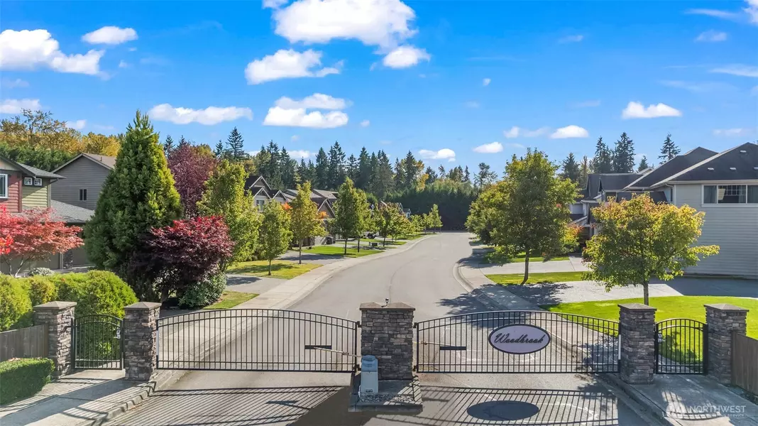 13724 96th AVE E, Puyallup, WA 98373