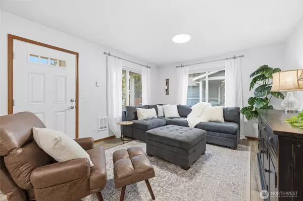 Burlington, WA 98233,447 Oak Hill LN