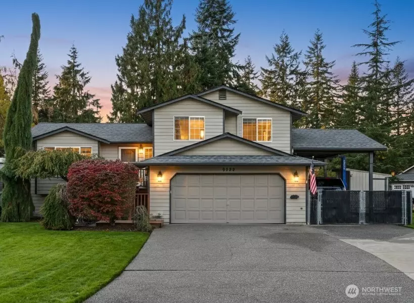 9929 40th PL SE, Lake Stevens, WA 98258
