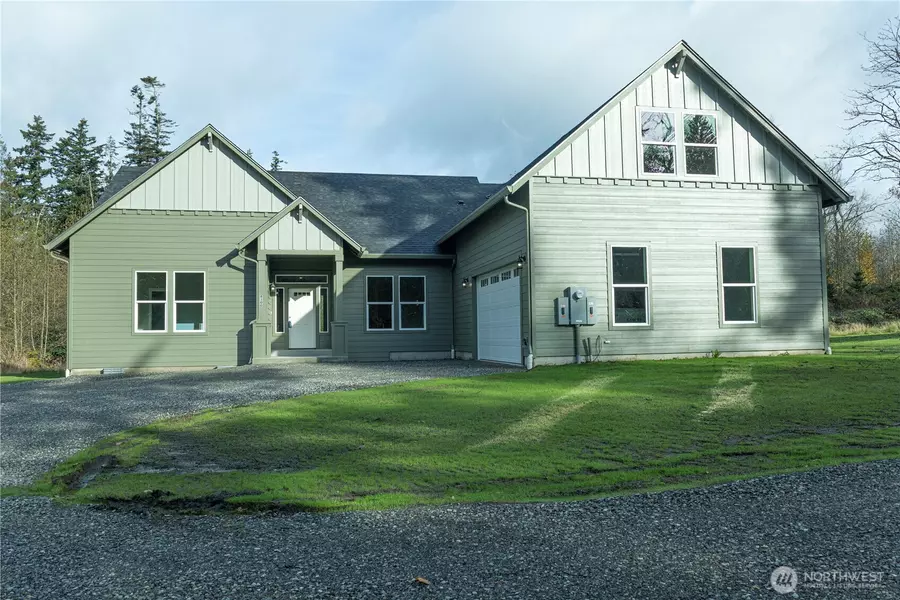 8300 Semiahmoo DR, Blaine, WA 98230