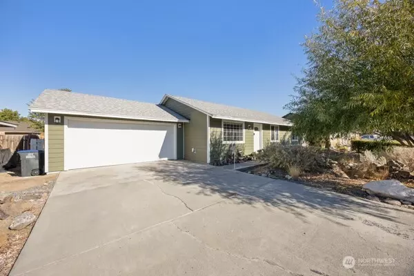 Moses Lake, WA 98837,1001 E Hayden DR