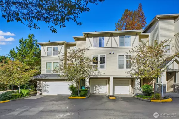 Issaquah, WA 98029,4465 249th TER SE #2