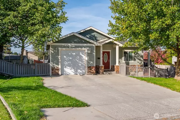 Moses Lake, WA 98837,1102 S Ashley WAY