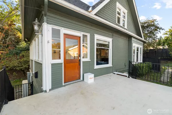 Seattle, WA 98118,9615 57th AVE S