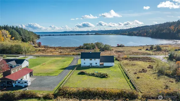 Camano Island, WA 98282,157 Russell RD