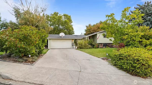 West Richland, WA 99353,1720 Widgeon CT