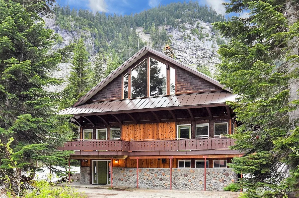 Snoqualmie Pass, WA 98068,11 Alpental ST