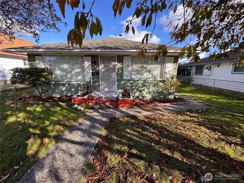 7221 S Warner ST, Tacoma, WA 98409
