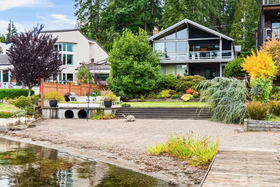 2860 W Lake Sammamish Pkwy NE, Redmond, WA 98052