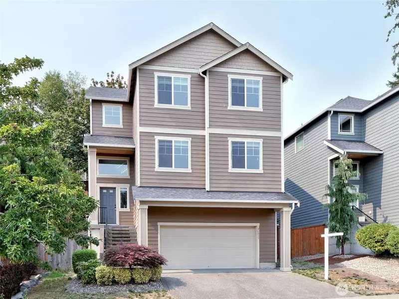 26033 168th PL SE, Covington, WA 98042