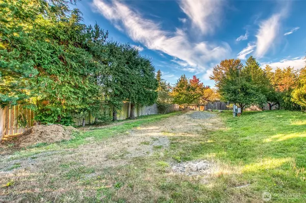 Orcas Island, WA 98245,145 Spruce ST