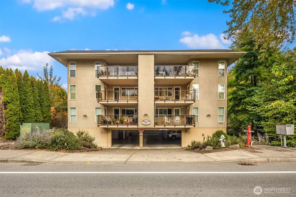 Kirkland, WA 98034,9320 NE Juanita DR #1B