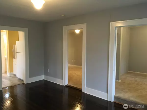 Seattle, WA 98144,3201 S Charles ST