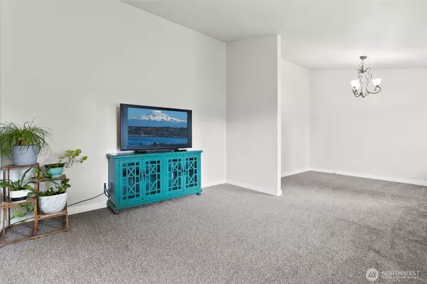 Bonney Lake, WA 98391,20915 116th ST E