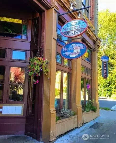 237 Taylor, Port Townsend, WA 98368