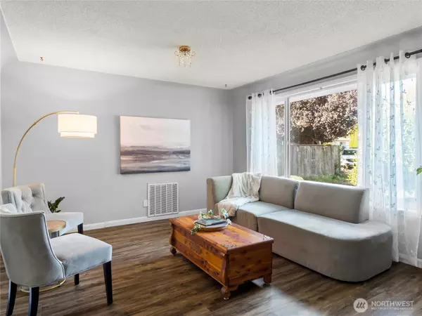 Lacey, WA 98503,1316 13th CT SE