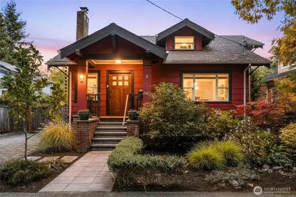 942 25th AVE, Seattle, WA 98122