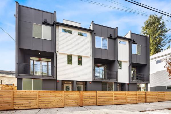 18011 2nd AVE NE #B, Shoreline, WA 98155