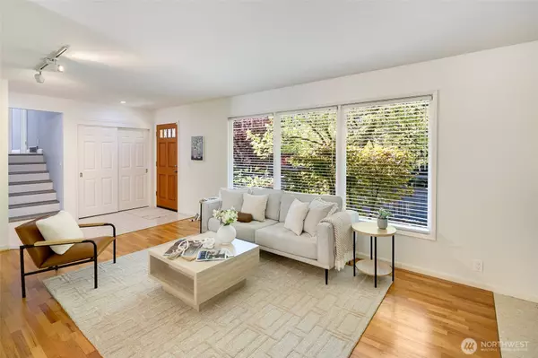 Kenmore, WA 98028,18704 58th AVE NE
