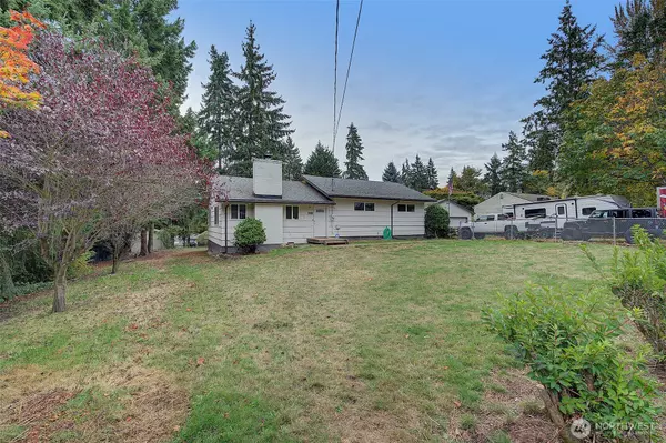 35814 11th AVE SW, Federal Way, WA 98023