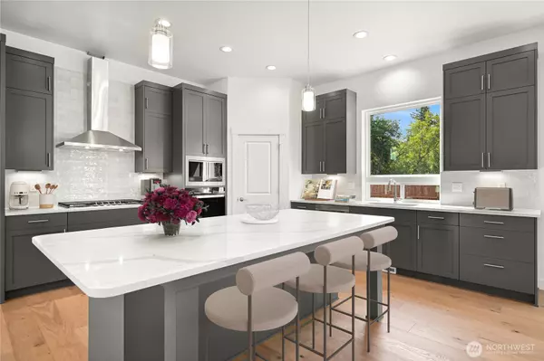 Bellingham, WA 98229,2608 42nd ST