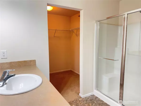 Tacoma, WA 98404,4244 E Roosevelt AVE