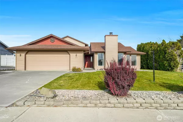 Moses Lake, WA 98837,319 N Grape DR