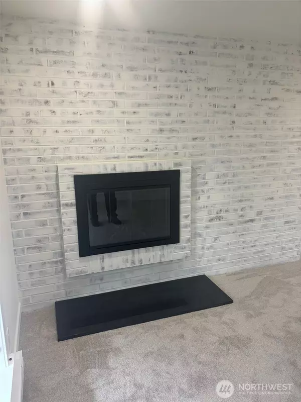 Mount Vernon, WA 98274,310 S 11th #204