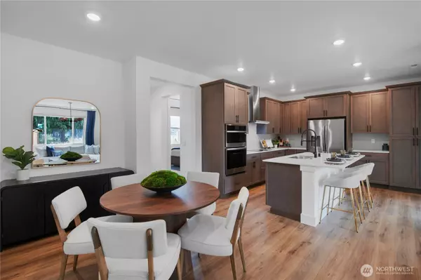 Sequim, WA 98382,592 Silver Frost DR