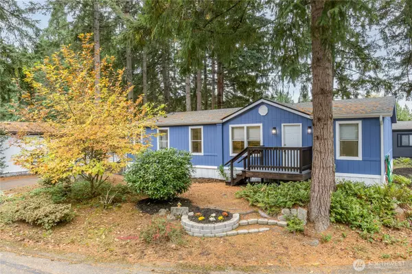 3060 NE McWilliams RD #104, Bremerton, WA 98311