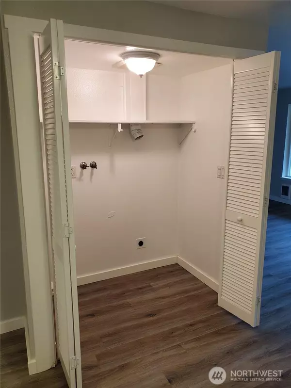 Silverdale, WA 98383,9719 Danwood LN #2