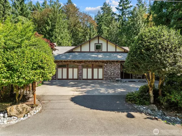 2048 216th AVE SE, Sammamish, WA 98075