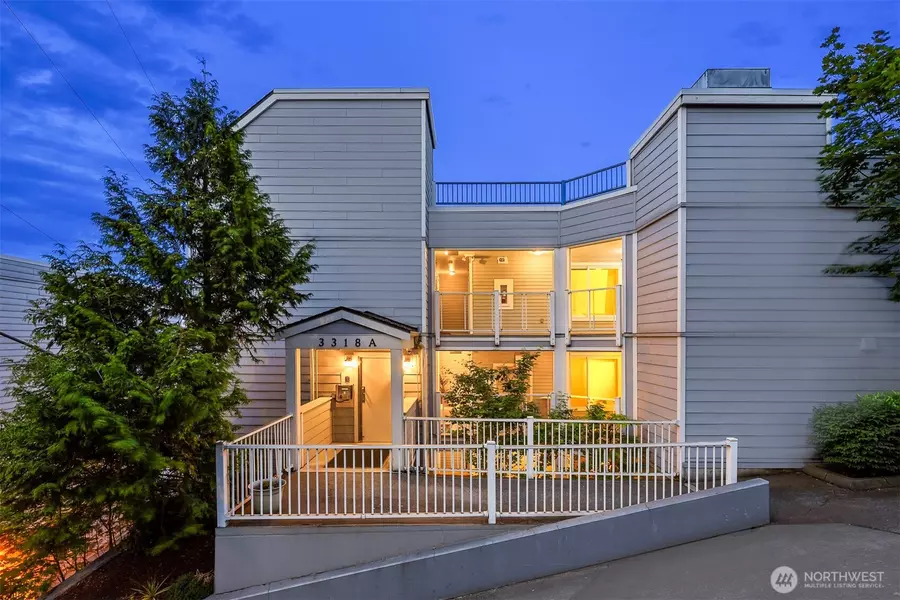 3318 30th AVE SW #A502, Seattle, WA 98126