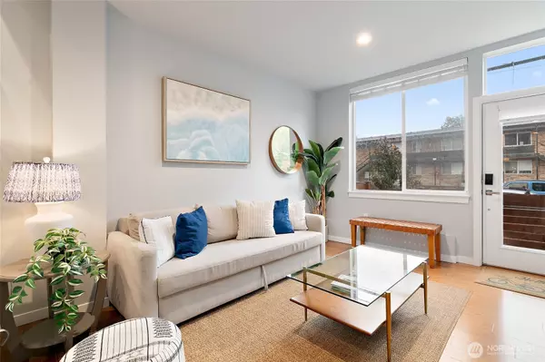 Seattle, WA 98107,6213 22nd AVE NW