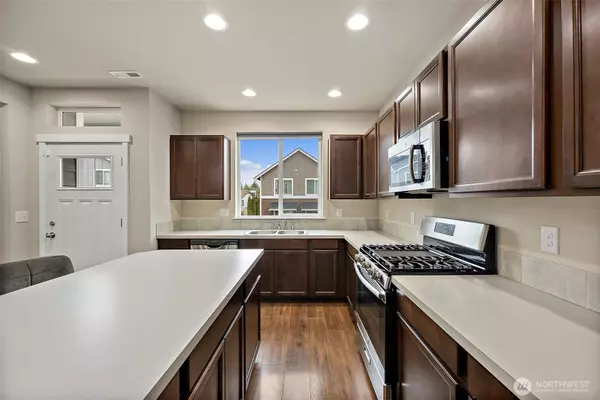 Bremerton, WA 98310,2585 Filbert AVE