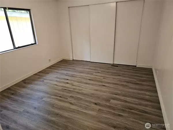 Gig Harbor, WA 98335,2419 Jahn AVE NW #3