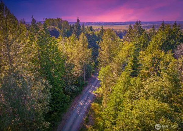 Snohomish, WA 98290,5555 70th DR SE