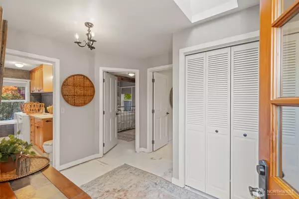 Poulsbo, WA 98370,6725 NE Sid Price RD