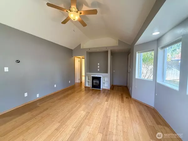 Lynnwood, WA 98036,5916 207th PL SW