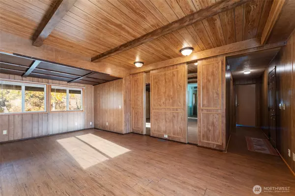 Chelan Falls, WA 98817,271 Chestnut ST