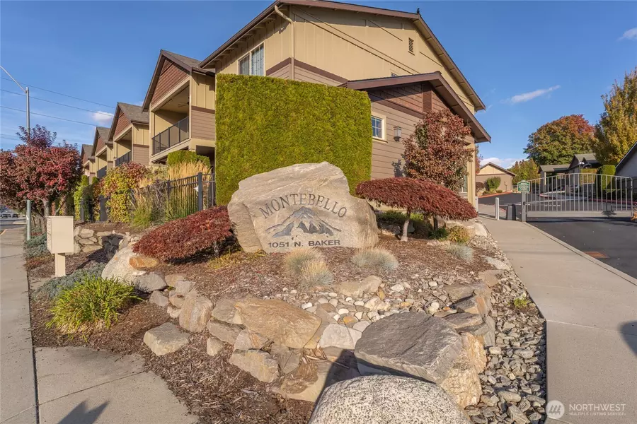 1051 N Baker AVE #B203, East Wenatchee, WA 98802