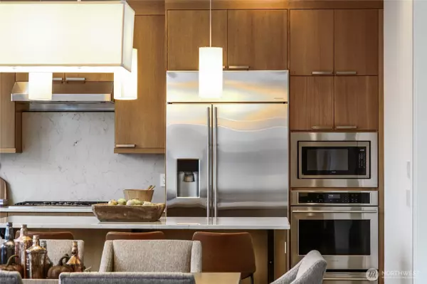 Issaquah, WA 98029,3037 NE Harrison DR