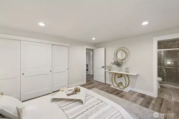 Kent, WA 98031,11304 SE 218th PL