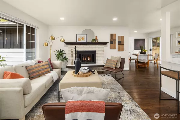 Seattle, WA 98146,520 SW 123rd PL