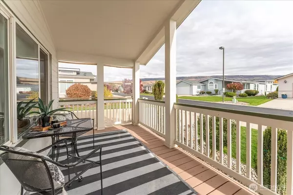 East Wenatchee, WA 98802,565 Sunday DR