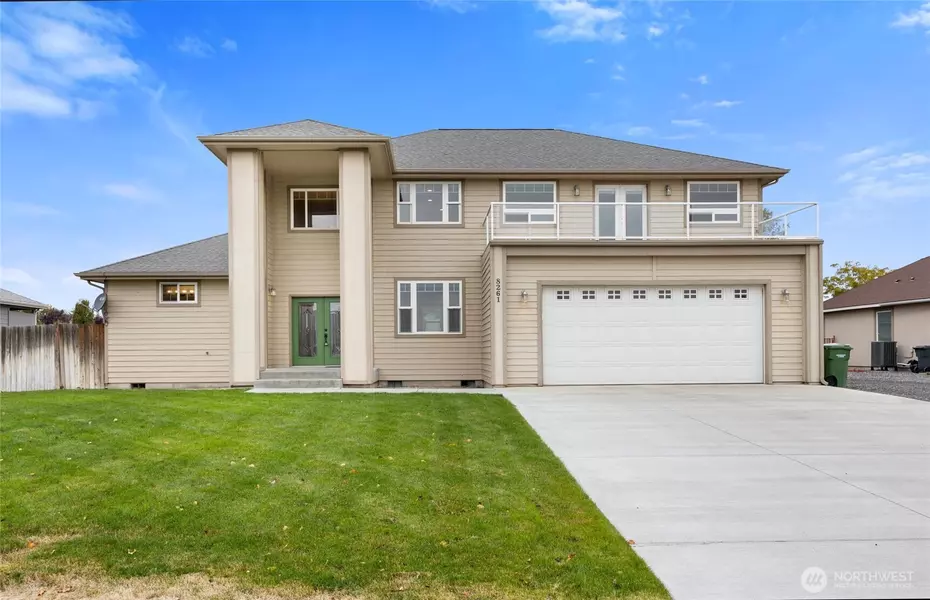 8261 Diamond Point CIR NE, Moses Lake, WA 98837