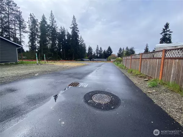 Puyallup, WA 98375,16009 67th Avenue Ct E